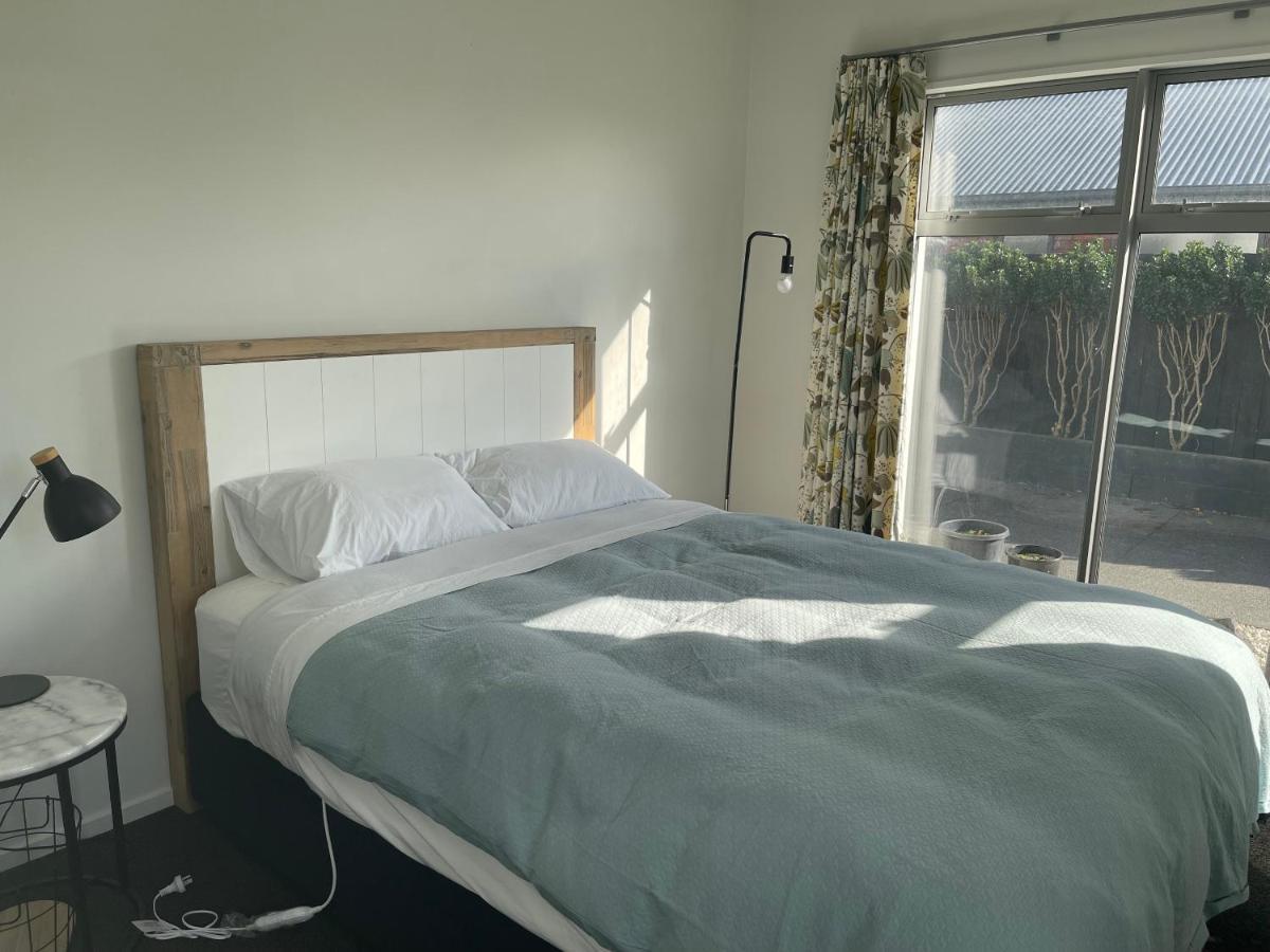 Stunning Park Side Holiday Home Christchurch Eksteriør billede
